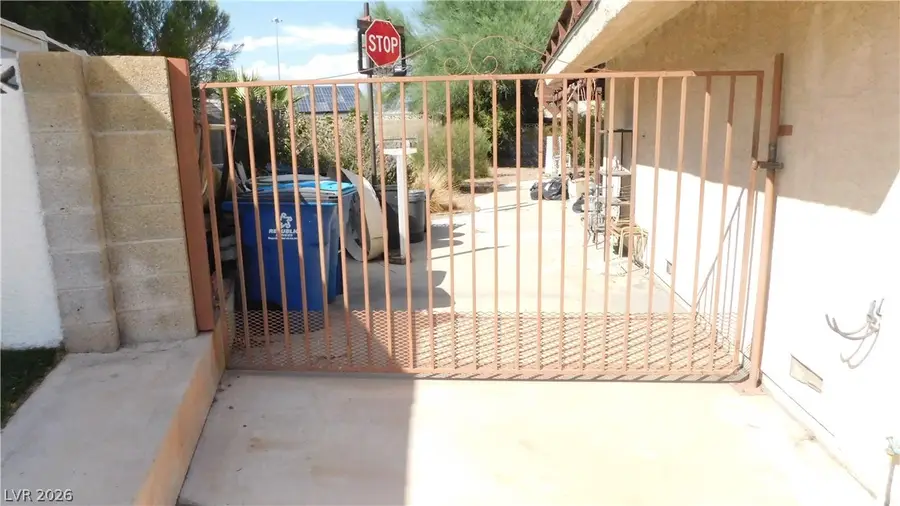 6600 Pickford Lane, Las Vegas, NV 89107 - #2