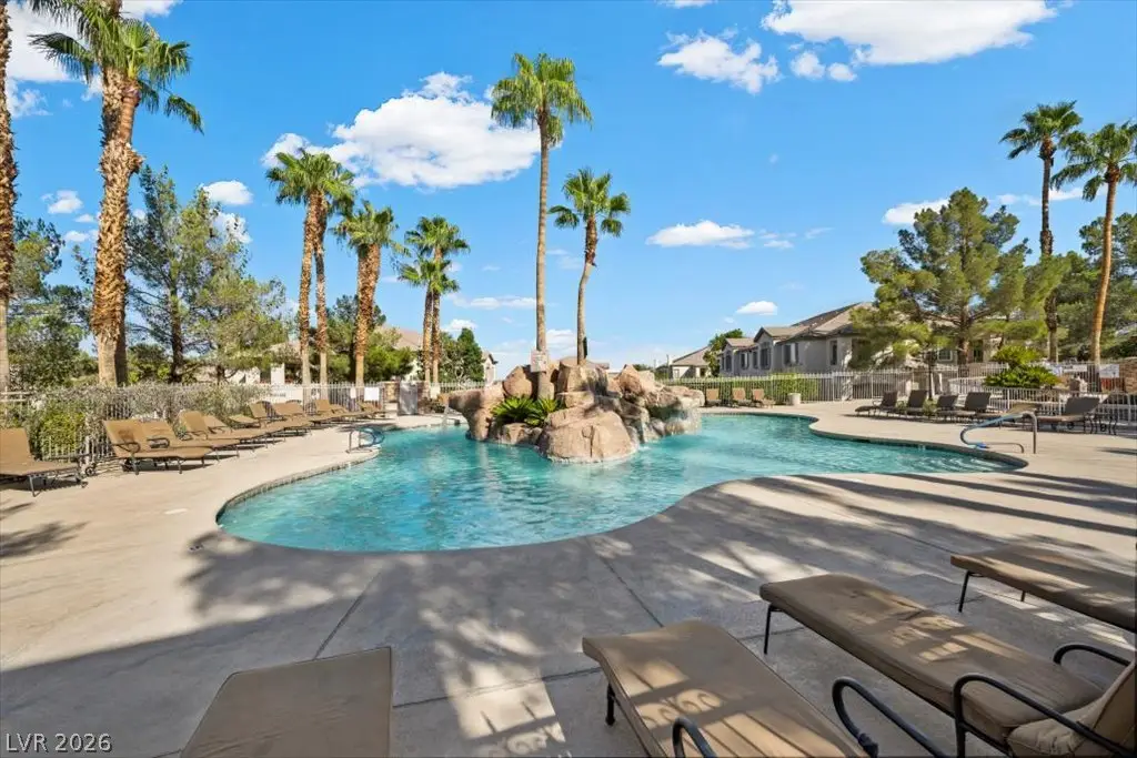1617 Queen Victoria Street #102, Las Vegas, NV 89144 - #1
