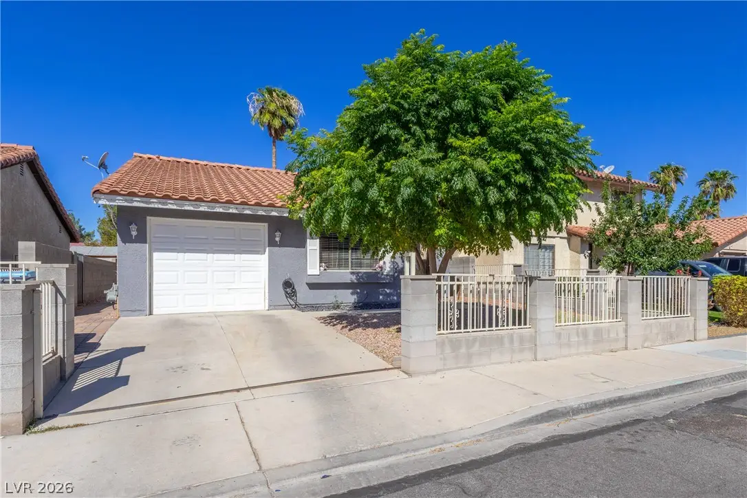 520 Prescott Street, Las Vegas, NV 89110 - #1