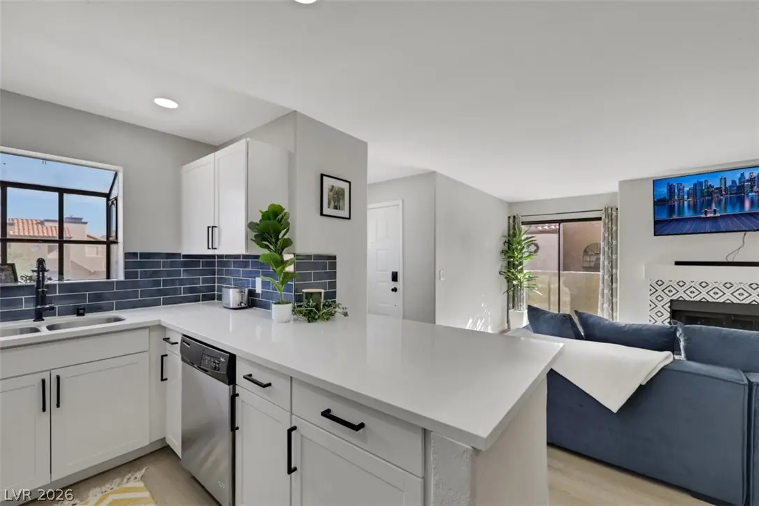 2984 Juniper Hills Boulevard #204, Las Vegas, NV 89142 - #1