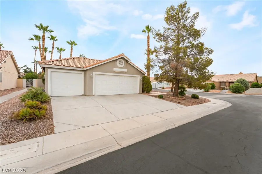 4866 Carefree Drive, Las Vegas, NV 89122 - #3