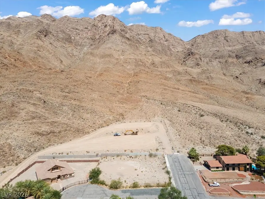 Linden, Las Vegas, NV 89110 - #2