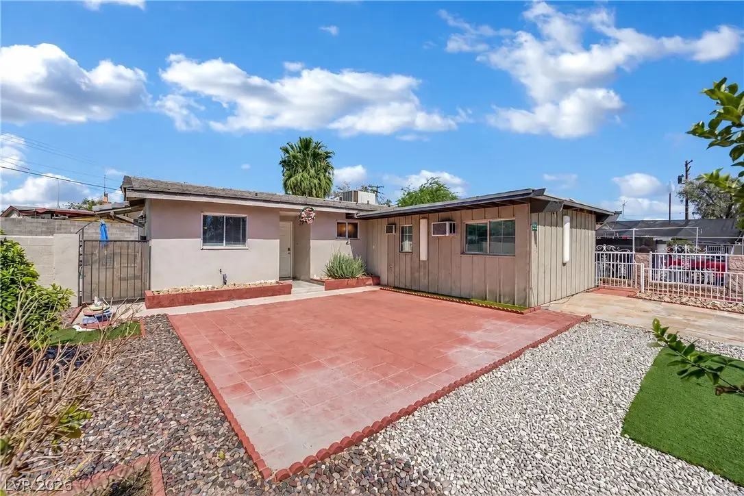 805 N 19th Street, Las Vegas, NV 89101 - #1
