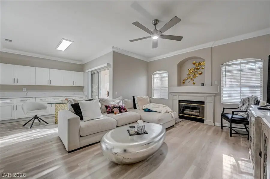 5415 W Harmon Avenue #1029, Las Vegas, NV 89103 - #2