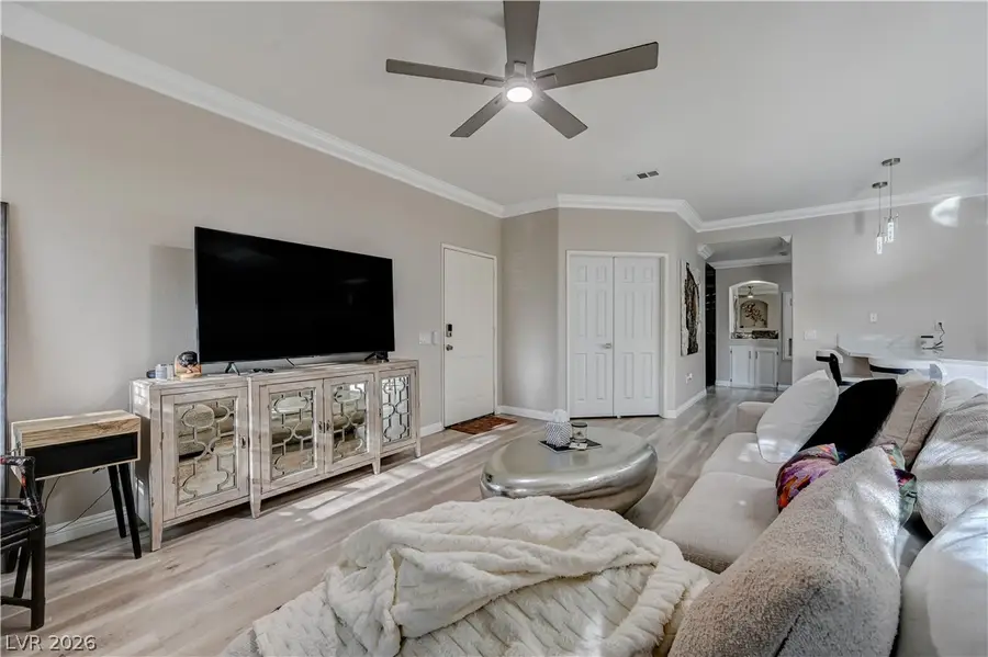 5415 W Harmon Avenue #1029, Las Vegas, NV 89103 - #3