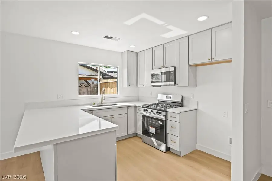 544 E Rolly Street, Henderson, NV 89011 - #2