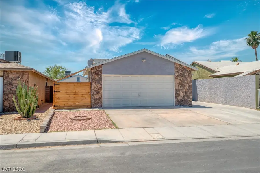 6017 Natures Drive, Las Vegas, NV 89122 - #2