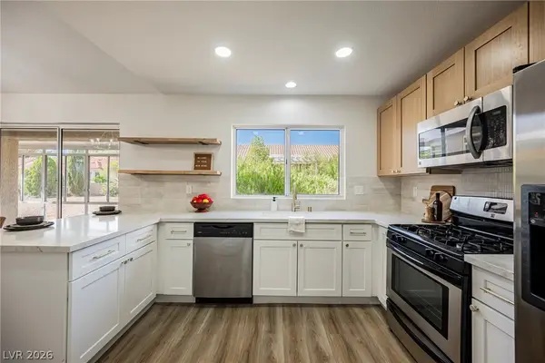9009 Signal Terrace Drive, Las Vegas, NV 89134
