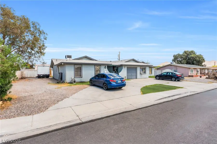 4326 E Saint Louis Avenue, Las Vegas, NV 89104 - #3