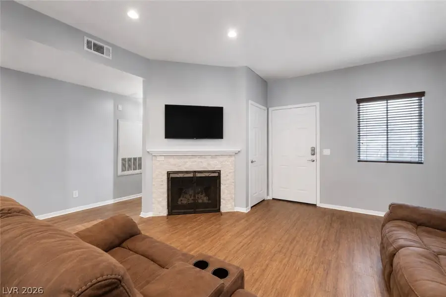 5250 S Rainbow Boulevard #1071, Las Vegas, NV 89118 - #3