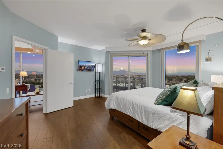 322 Karen Avenue #807, Las Vegas, NV 89109 - #3