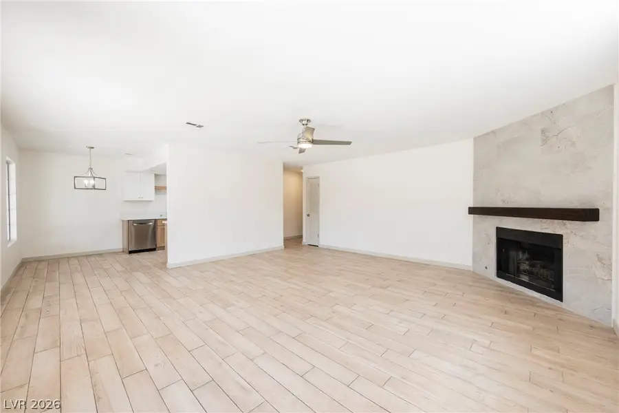 1612 Crest Haven Avenue, Las Vegas, NV 89108 - #3