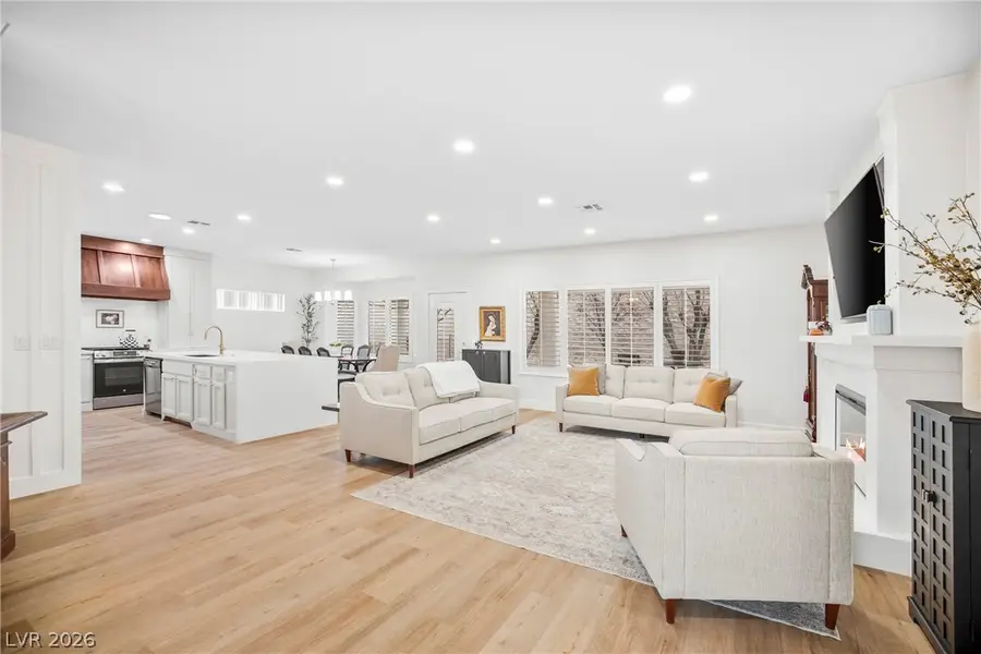 2621 Memphis Avenue, Henderson, NV 89052 - #3