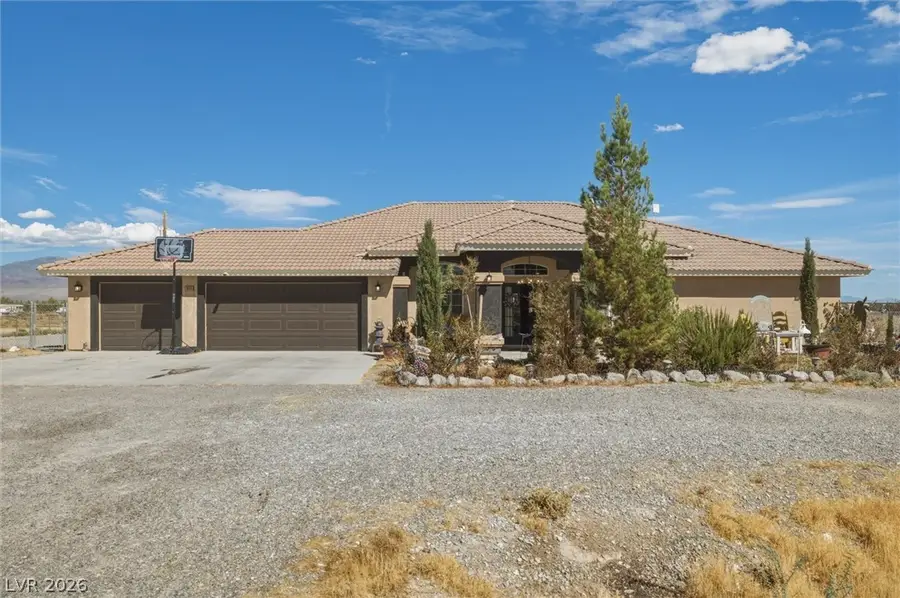 671 S Warren Street, Pahrump, NV 89048 - #2