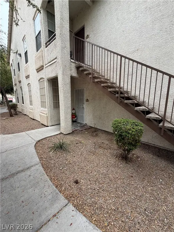 1300 S Arlington Street #107, Las Vegas, NV 89104