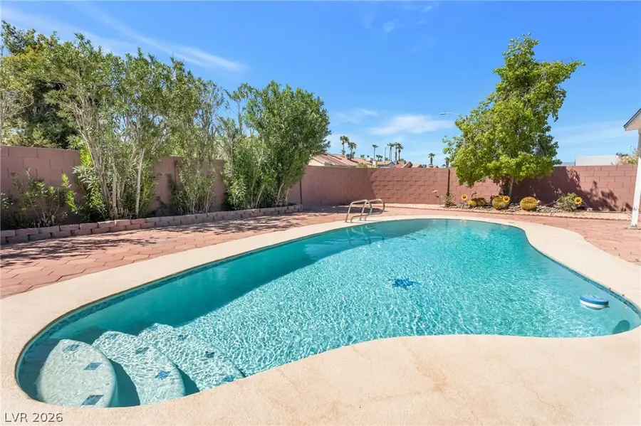 2524 Valparaiso Street, Las Vegas, NV 89108 - #2