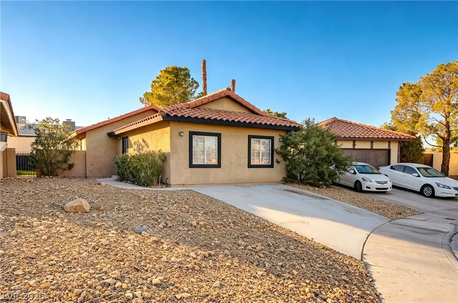 1040 Neil Armstrong Circle, Las Vegas, NV 89145 - #3