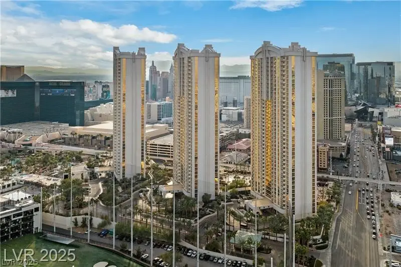 135 E Harmon Avenue #3320, Las Vegas, NV 89109 - #3