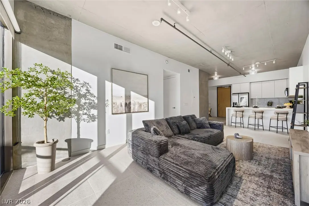 353 E Bonneville Avenue #421, Las Vegas, NV 89101 - #1