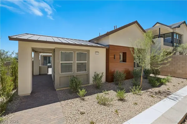 971 Golden Summit Avenue, Las Vegas, NV 89138