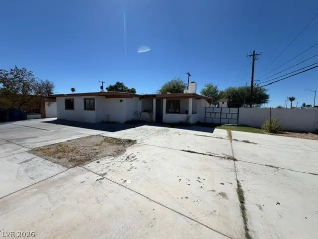 5027 Sun Valley Drive, Las Vegas, NV 89122 - #2