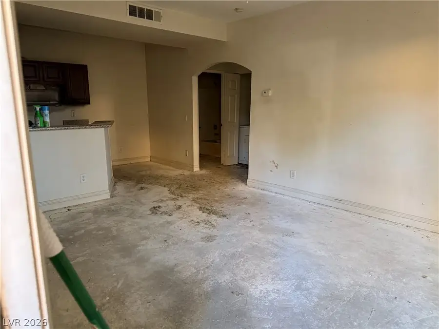 5126 S Jones Boulevard #106, Las Vegas, NV 89118 - #2