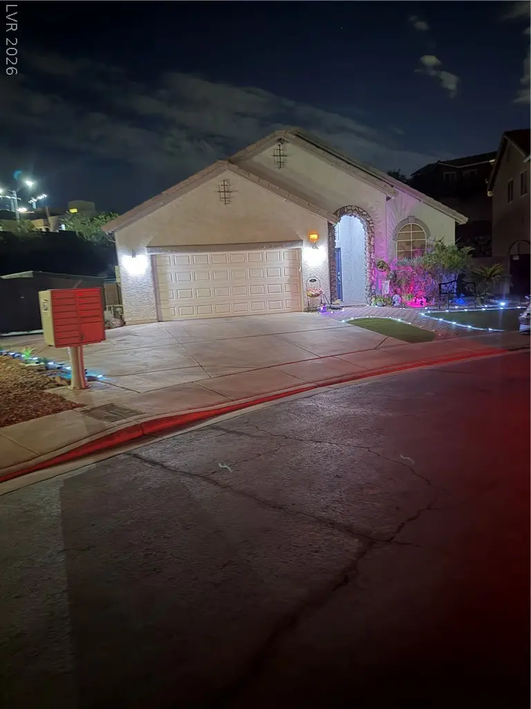 733 Smokey Mountain Avenue, Henderson, NV 89012 - #1