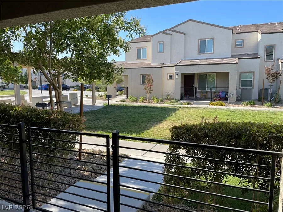 3538 Alpheus River Avenue, Las Vegas, NV 89106 - #2
