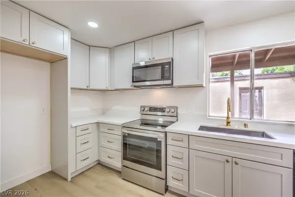 513 Starfire Place, Las Vegas, NV 89107