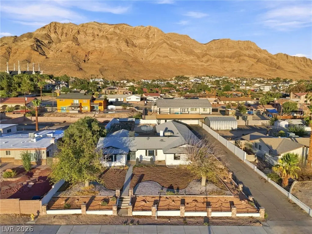 706 N Hollywood Boulevard, Las Vegas, NV 89110 - #1