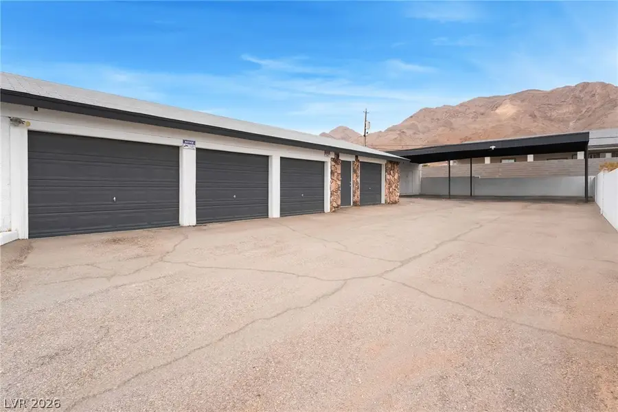 706 N Hollywood Boulevard, Las Vegas, NV 89110 - #3