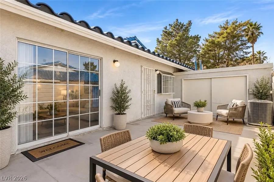 2132 Chertsey Drive #B, Las Vegas, NV 89108 - #2