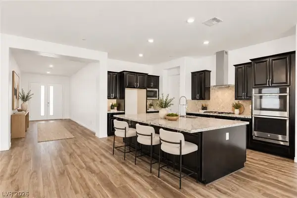 72 Reflection Cove Drive, Henderson, NV 89011
