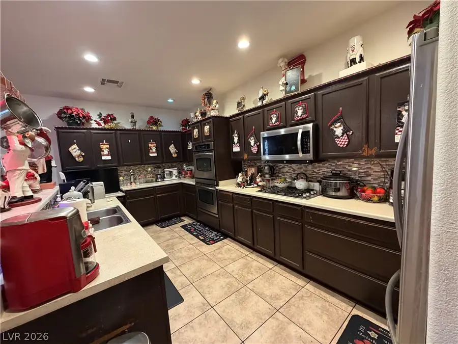 3540 Rubio Sun Avenue, North Las Vegas, NV 89081 - #2