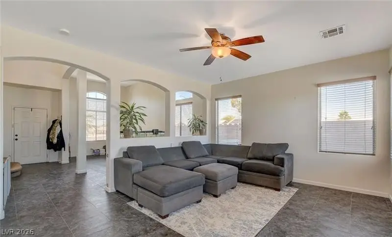 4 Goldleaf Falls Avenue, North Las Vegas, NV 89031 - #3