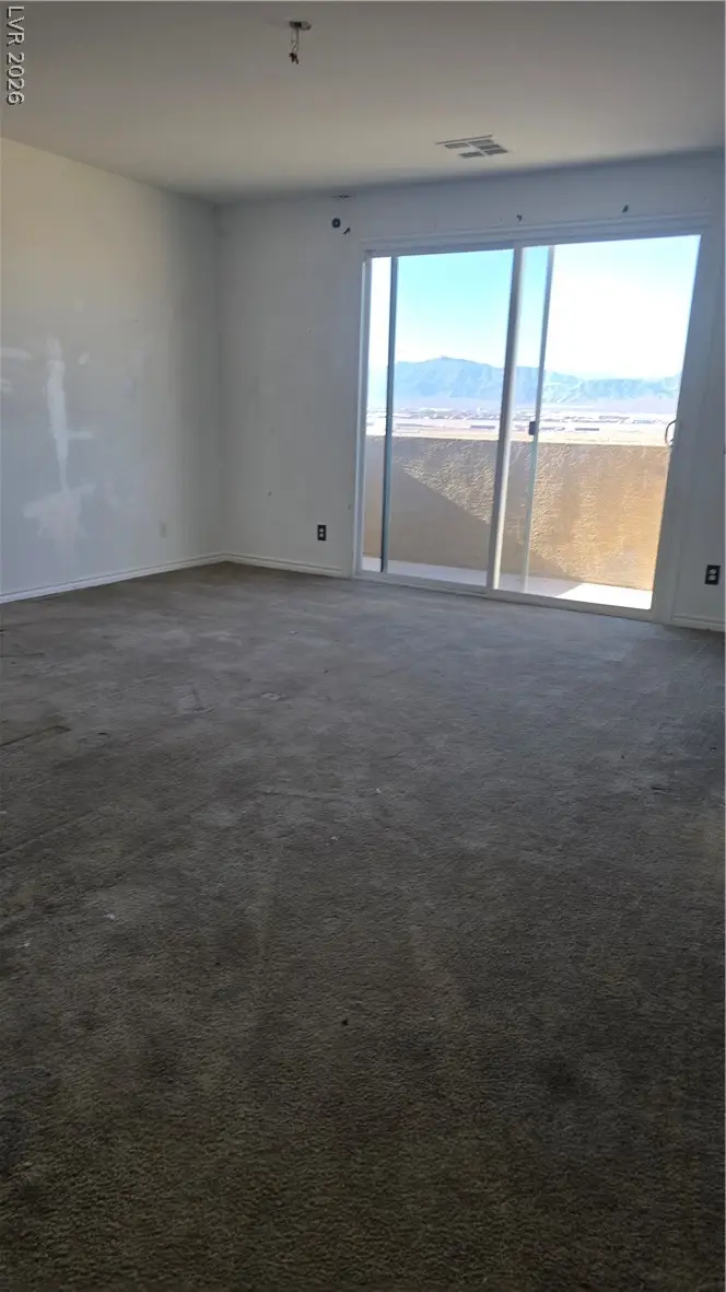 6806 Chargehand Avenue, Las Vegas, NV 89156 - #3