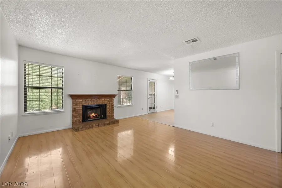 5576 W Rochelle Avenue #23D, Las Vegas, NV 89103 - #2
