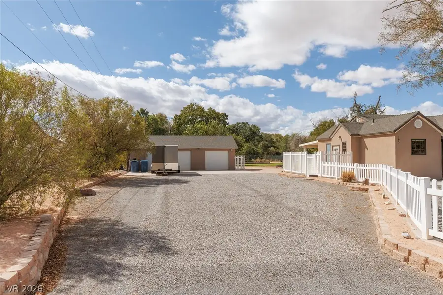 195 W Perkins Avenue, Overton, NV 89040 - #2