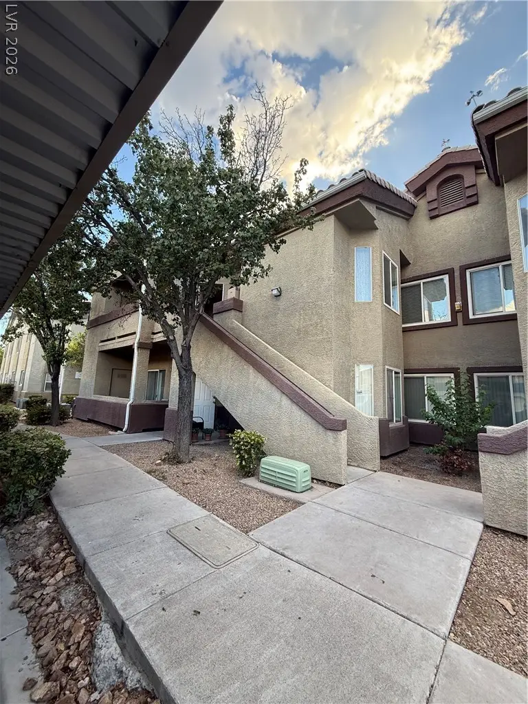 3933 Lazy Pine Street #201, Las Vegas, NV 89108 - #2