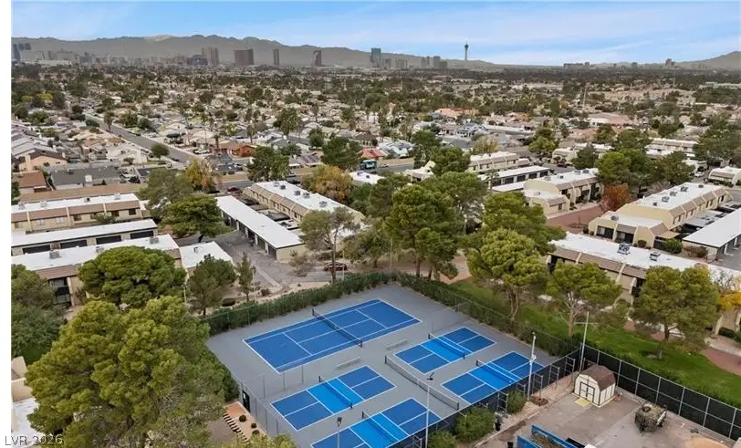 3358 Loma Linda Lane, Las Vegas, NV 89121 - #3