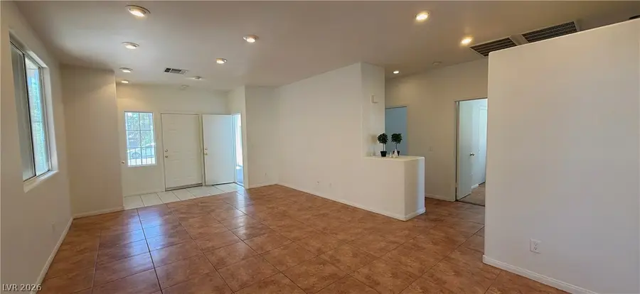 9612 Rainfall Avenue, Las Vegas, NV 89147 - #3