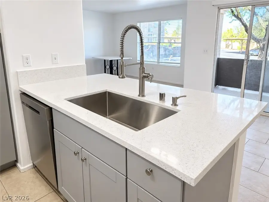 2300 E Silverado Ranch Boulevard #1077, Las Vegas, NV 89183 - #3