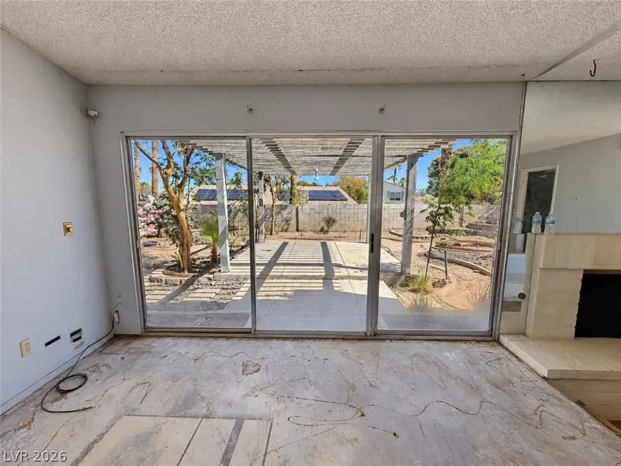 5022 Long View Drive, Las Vegas, NV 89120 - #2