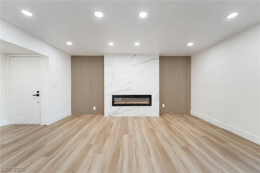 5332 River Glen Drive #400, Las Vegas, NV 89103 - #2