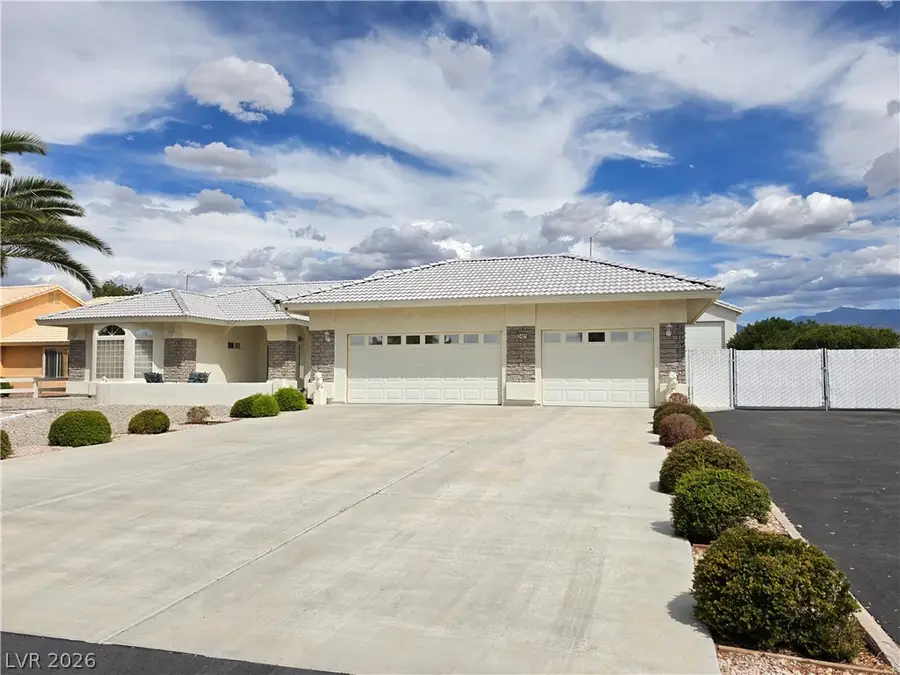 2421 S Yakima Avenue, Pahrump, NV 89048 - #2