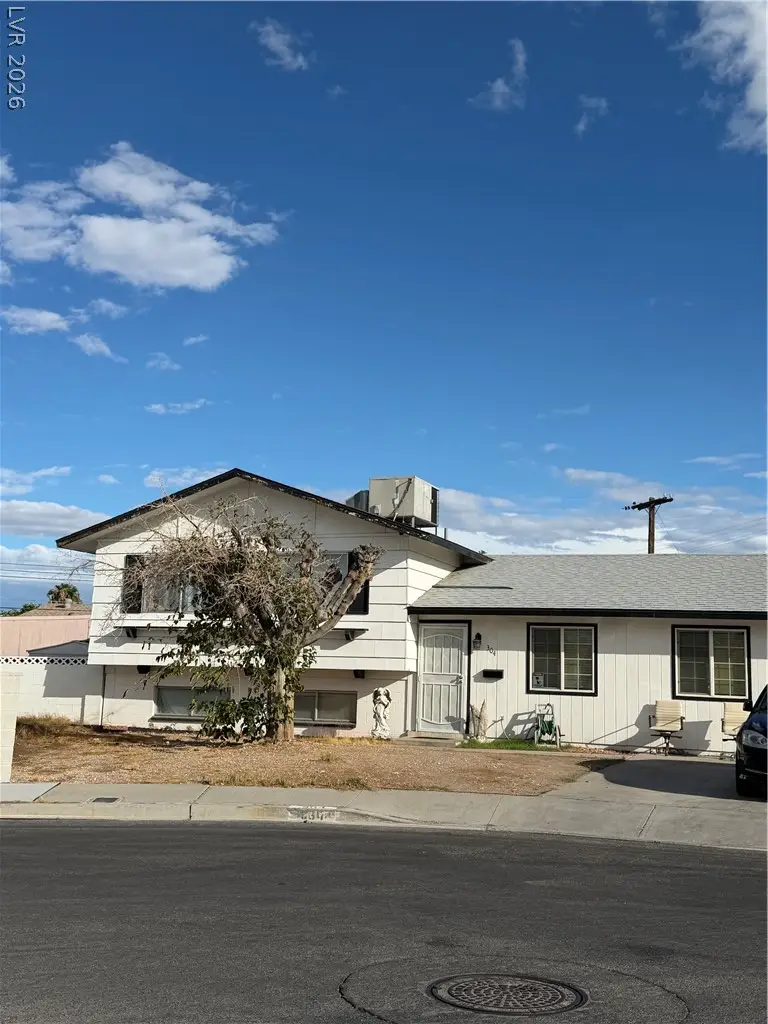 304 Fox Circle, Las Vegas, NV 89107 - #2