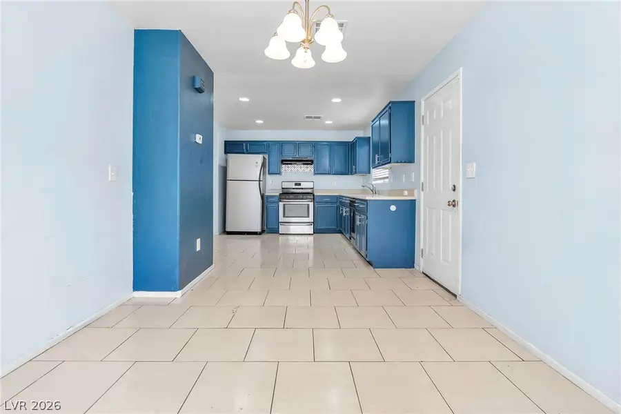 5178 Paradise Skies Avenue, Las Vegas, NV 89156 - #2