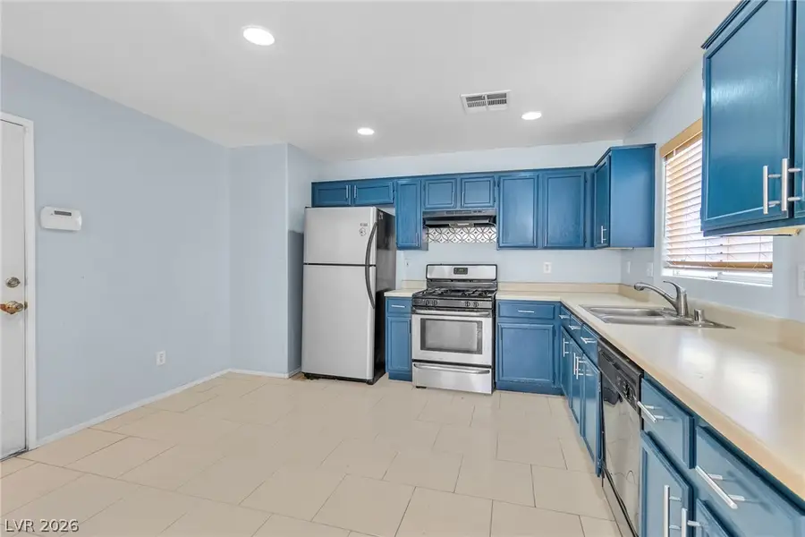 5178 Paradise Skies Avenue, Las Vegas, NV 89156 - #3