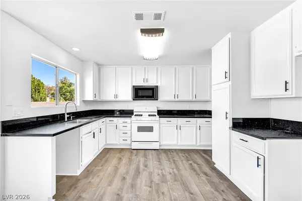 550 Kelsford Drive, Las Vegas, NV 89123