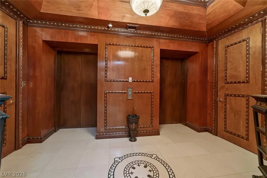 2877 Paradise Road #3302, Las Vegas, NV 89109 - #2